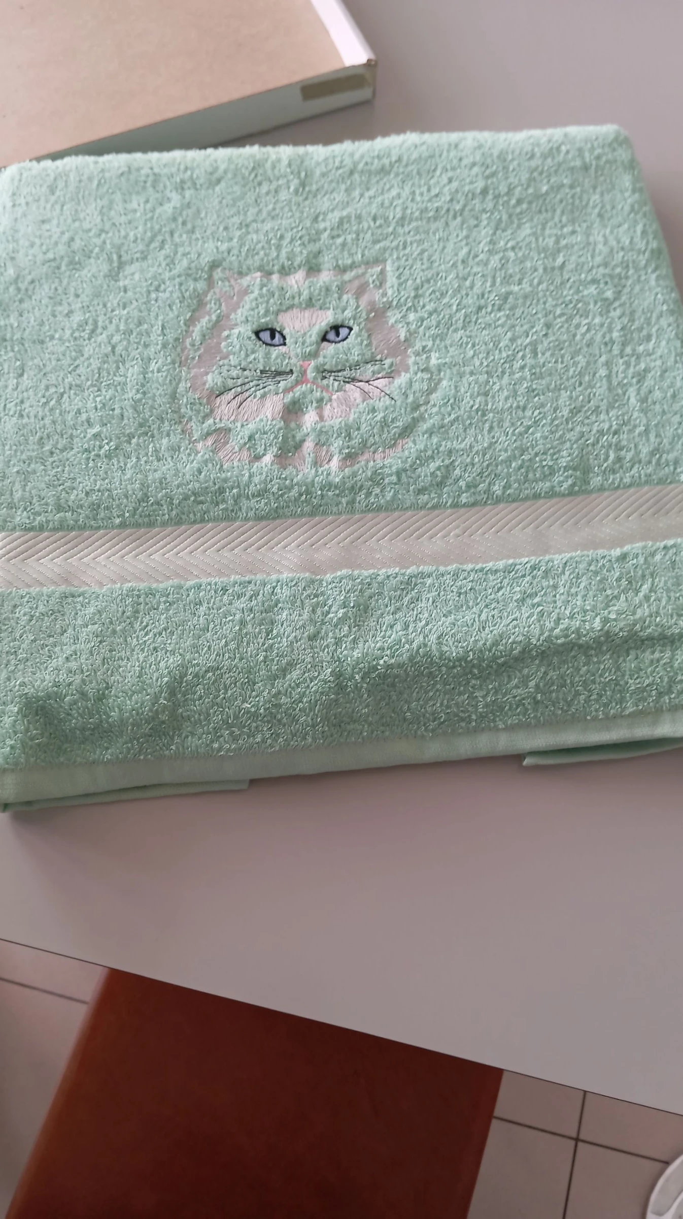 Set handdoeken. Douche, wastafel en wastafel. Gloednieuw! – photo 2